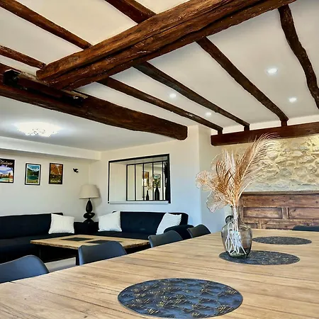 With Pyrenees View Near Foix Semesterbostad Cassagne